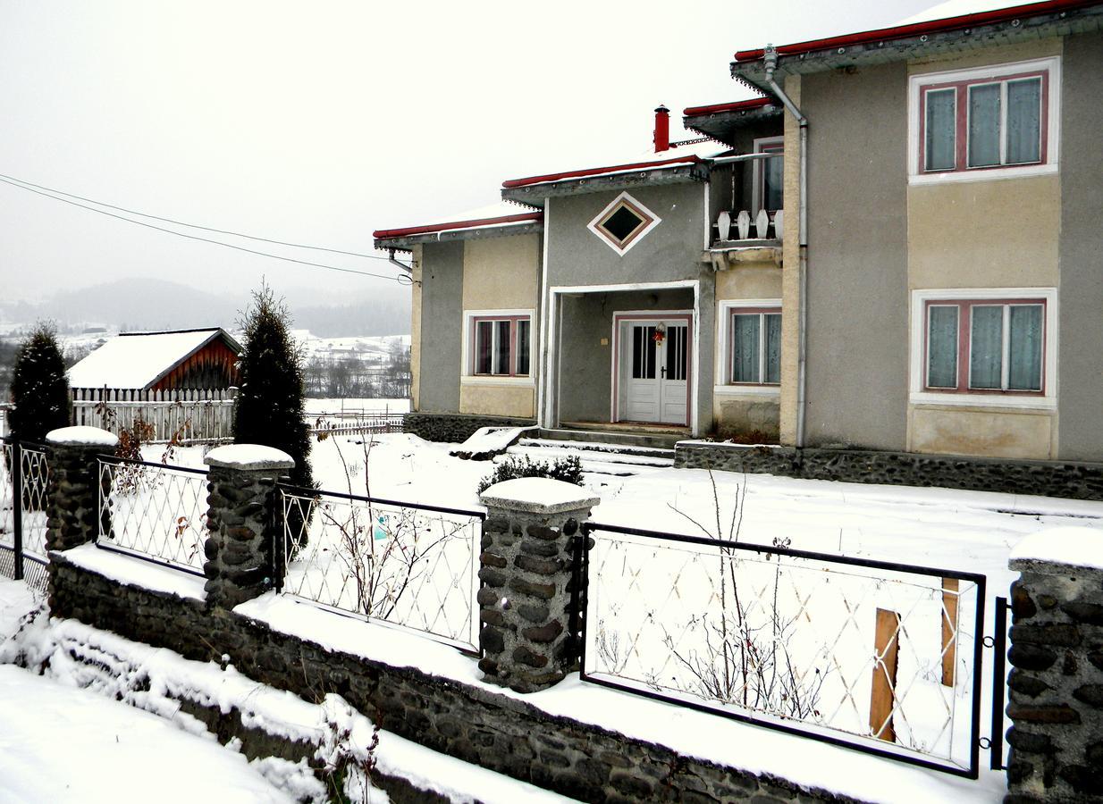 Casa Florea Poiana Stampei Exterior photo
